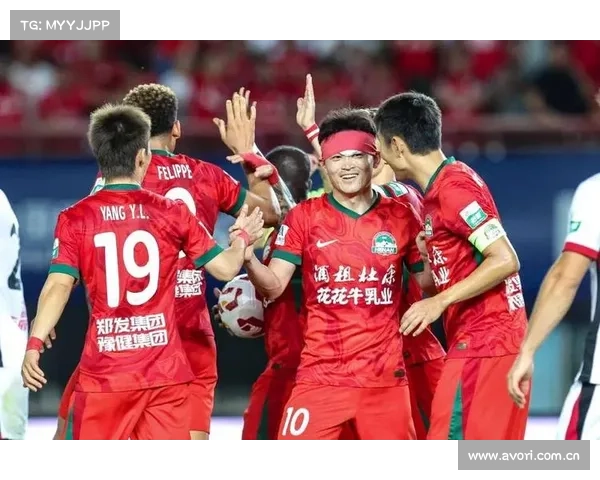 中超-河南3-1深圳 黄紫昌+科维奇破门 阿奇姆彭掌掴顾操 中超-河南3-1深圳 黄紫昌+科维奇破门 阿奇姆彭掌掴顾操